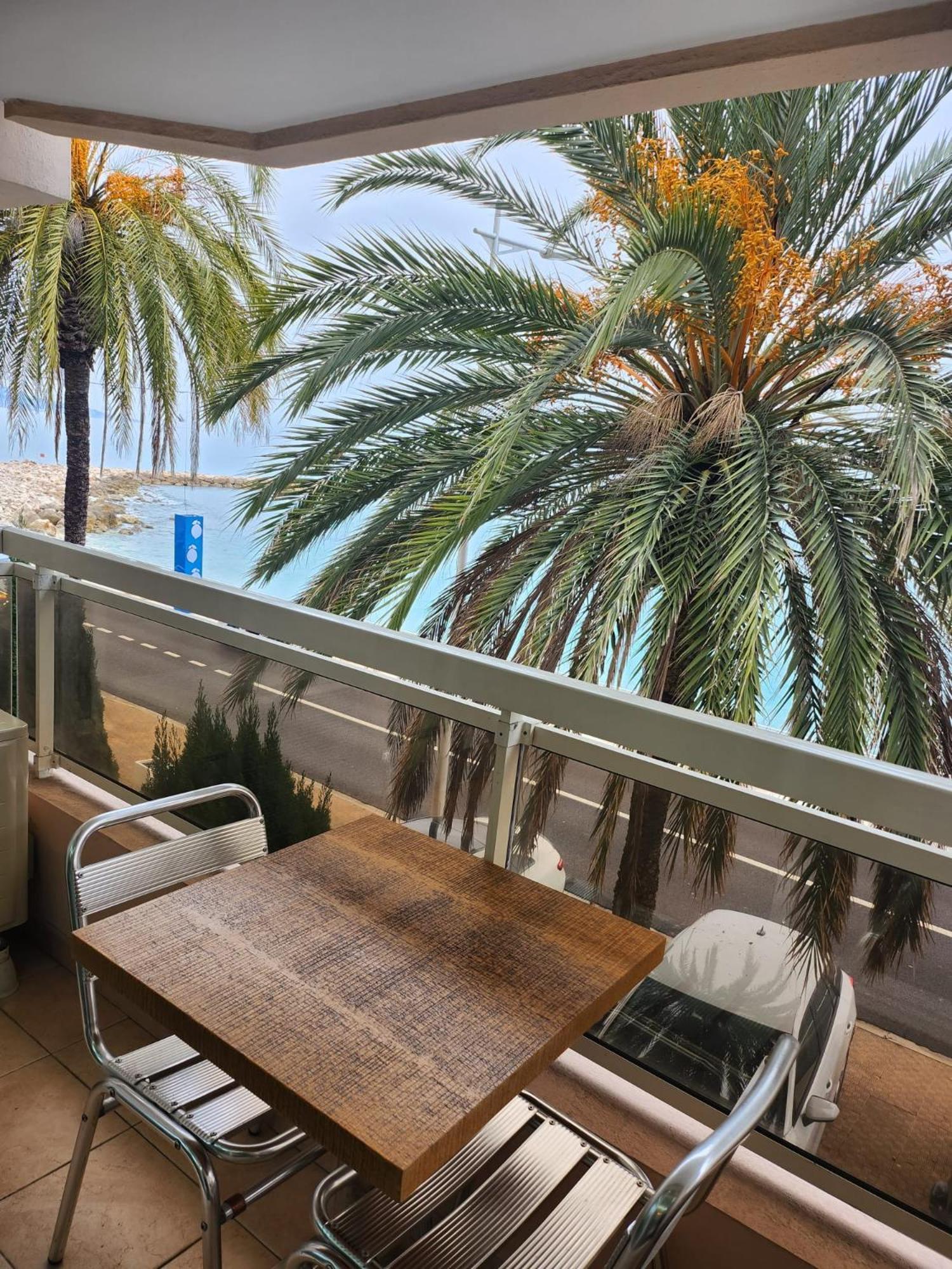 Bluemarine, Studio Vista Mare Menton Ngoại thất bức ảnh